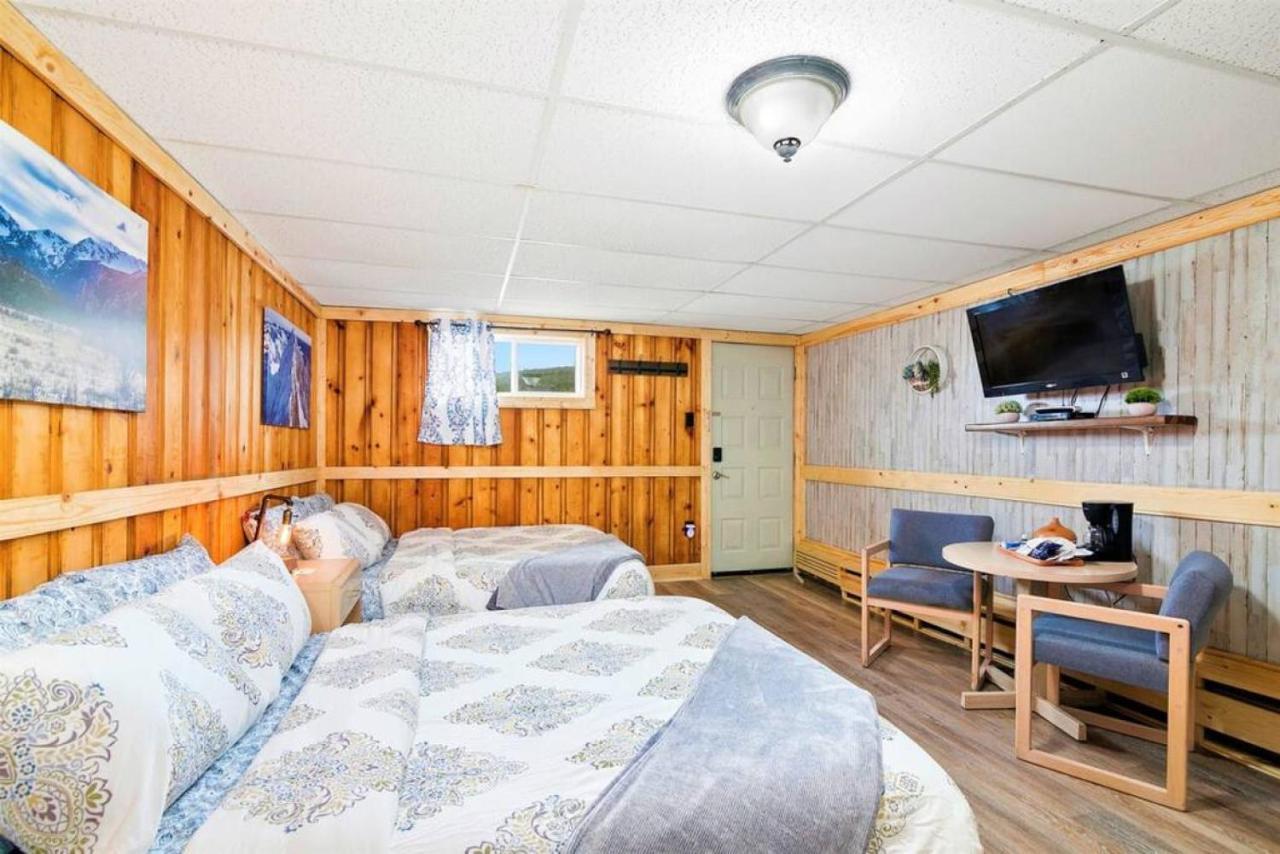 Apartment 4 Spacious Dog Friendly Cozy Leadville